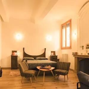 Bed & Breakfast Merli's Nest, Ferrara